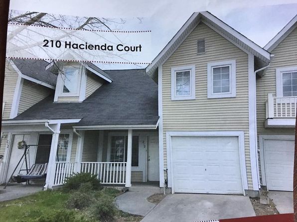 210 Hacienda Ct