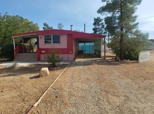 9857 Avenal St, Oak Hills, CA 92344