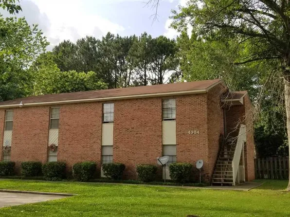 4904 Cotton Row NW, Huntsville, AL 35816