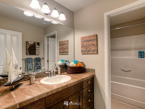 2nd image of 5070 Wesley Avenue Ct SE #31