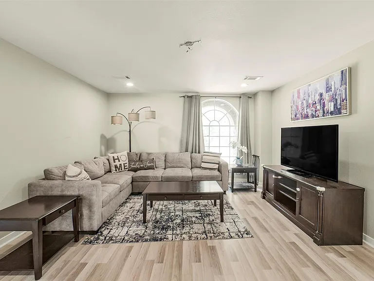 11026 Desert Springs Cir — Photo 19