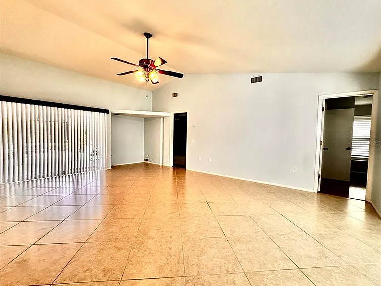 3601 Garden Lakes Clenet — Photo 4