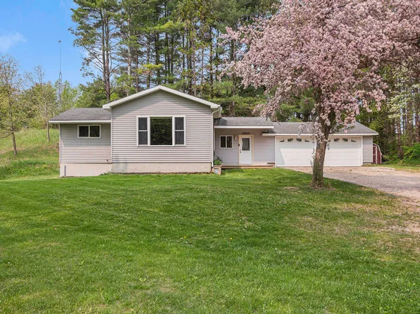 22495 150th Ave, Big Rapids, MI 49307
