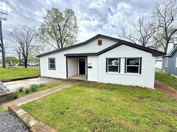 807 W Choctaw St, Tahlequah, OK 74464