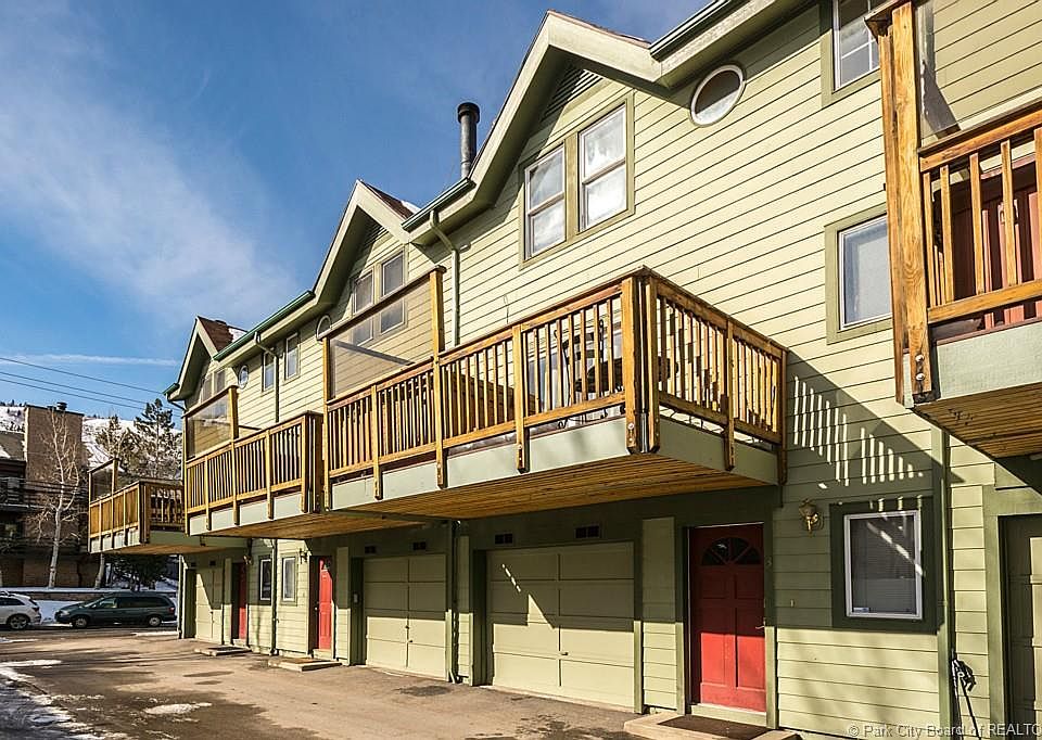 1st image of 1399 Park Ave #3
