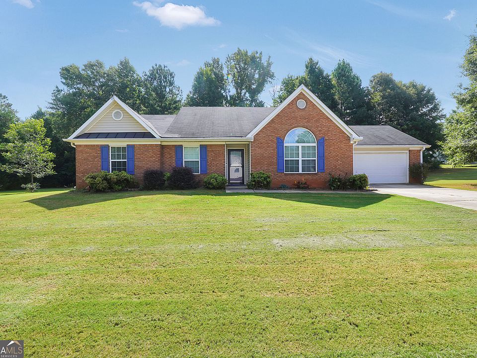 1st image of 167 Woodlands Dr