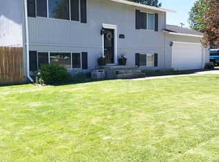 1958 12th St, Idaho Falls, ID 83404