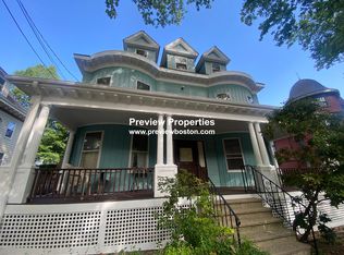 26 Beals St #1, Brookline, MA 02446