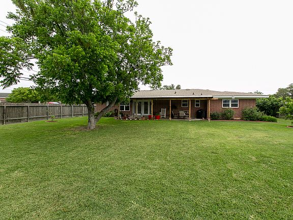4th image of 502 Fairfield Dr
