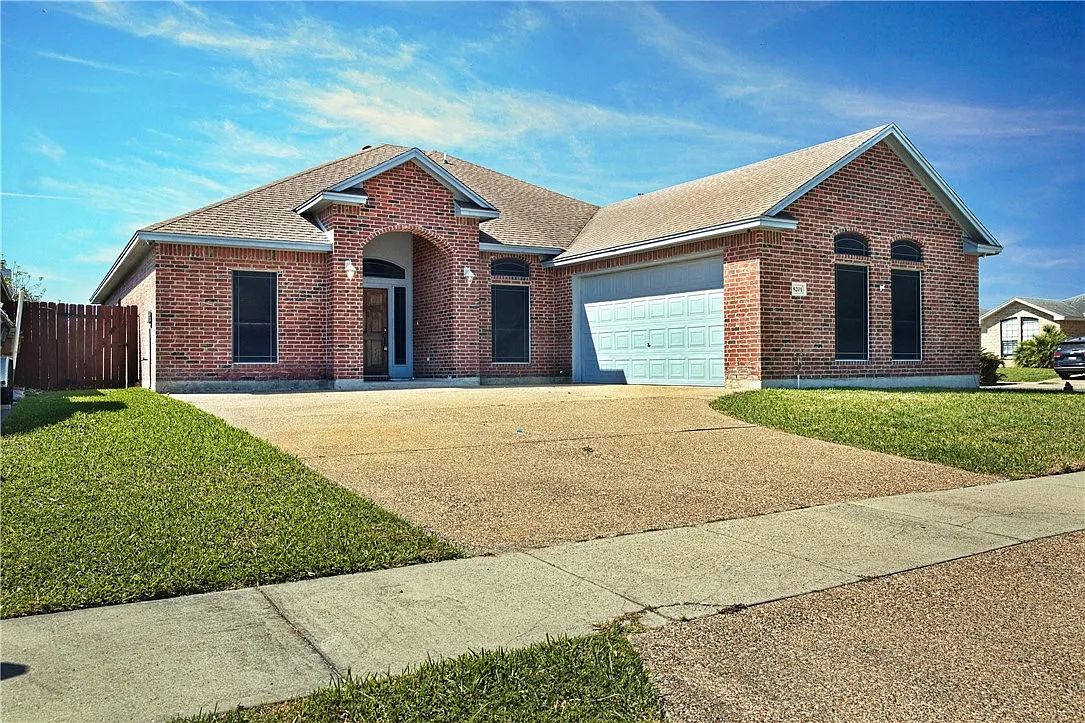 Building Photo - 8201 Azimuth Ct