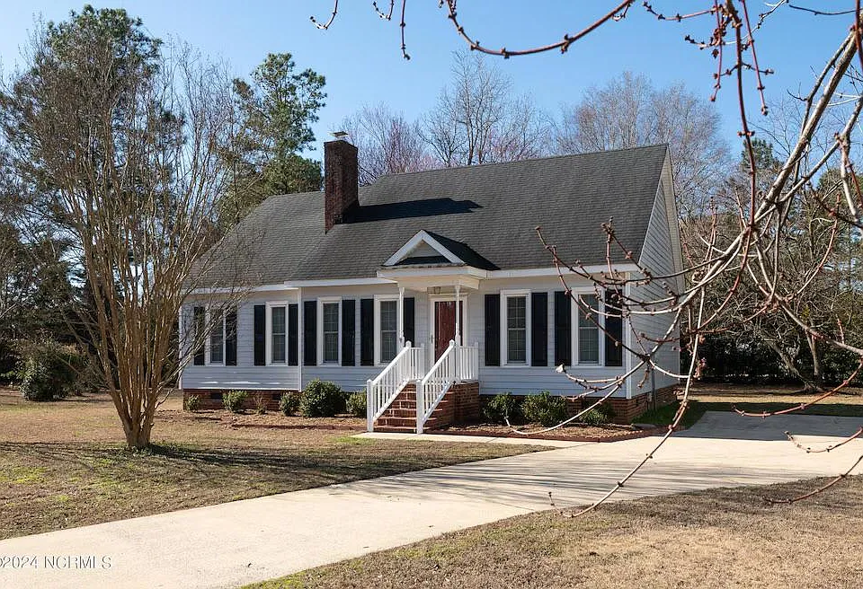 2348 Miller Cir