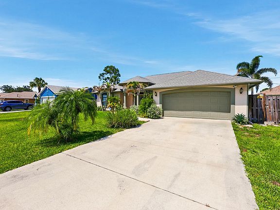 3rd image of 3881 SW Janiga Street