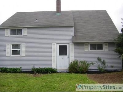 63 Neptune Ln, Levittown, PA, 19054