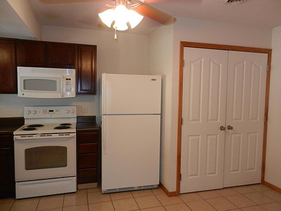 4th image of 707 Savannah Ave