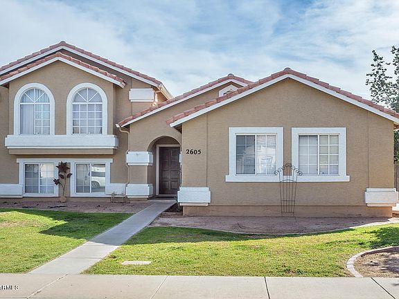 2nd image of 2605 E Dragoon Ave