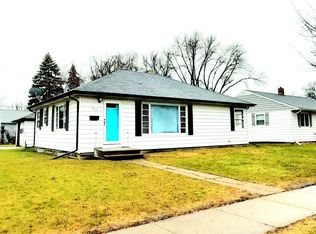 302 20th Ave N, Fargo, ND 58102