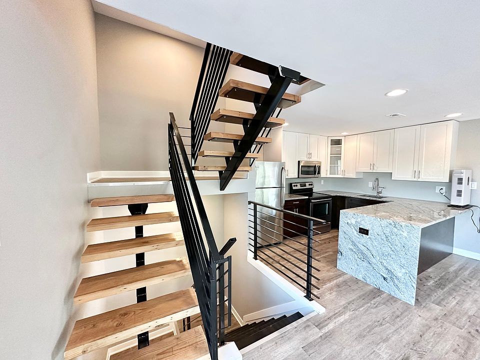 1st image of 1830 Frankford Ave #T