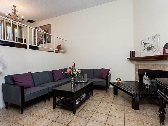 2nd image of 1973 Glenoaks Blvd Unit 175