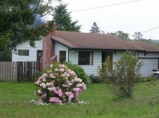 4204 Sandridge Rd, Long Beach, WA 98631