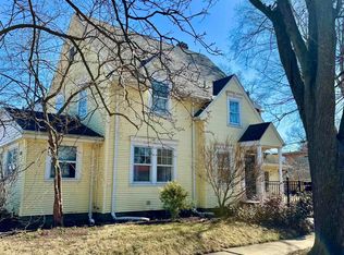 1202 E Victoria St, South Bend, IN 46614