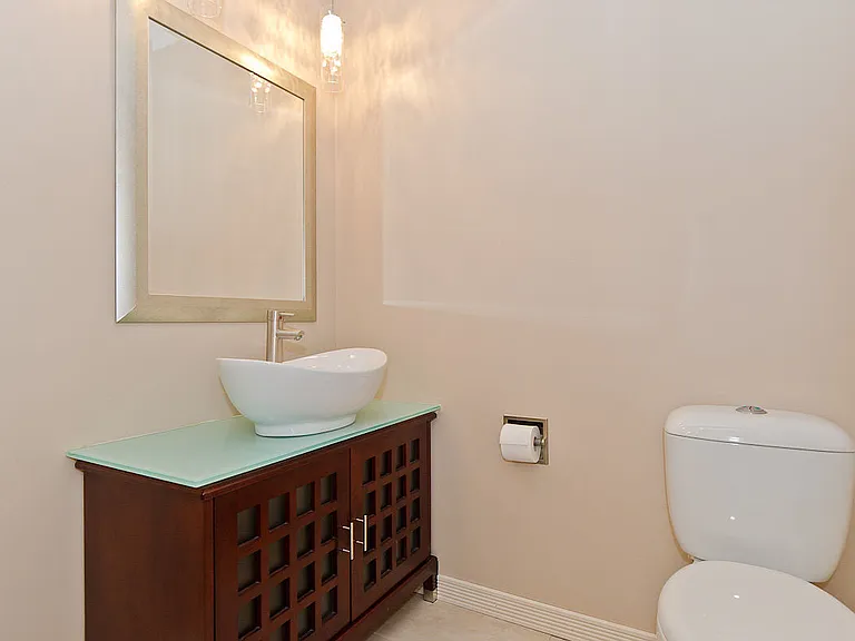 740 Coach Bluff Cres SW — Photo 17