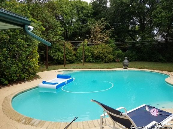 5th image of 5362 Walnut Vista Dr