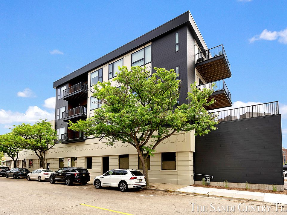1st image of 300 Washington Ave Unit 16
