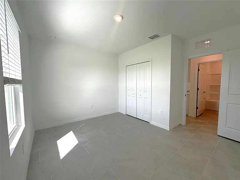 11847 Cloverly Ln — Photo 8