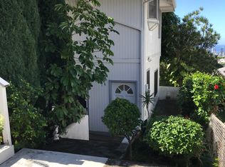 2053 Saint Louis Dr #B, Honolulu, HI 96816