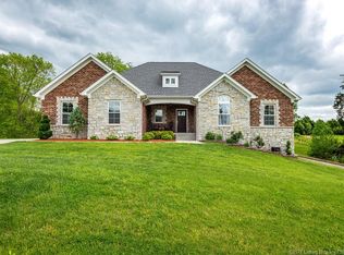 1242 Blossom Way NE, Corydon, IN 47112