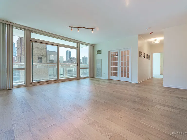 757 N Orleans St #804 — Photo 9