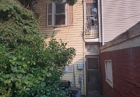 2nd image of 21 Walnut St