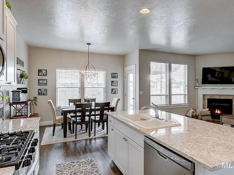 4289 W Balance Rock Dr — Photo 7