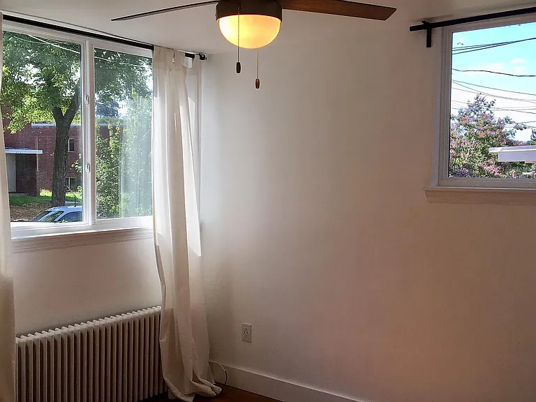 1-228 Webster St NE #1 — Photo 21