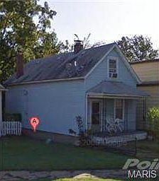 2nd image of 8564 North Broadway