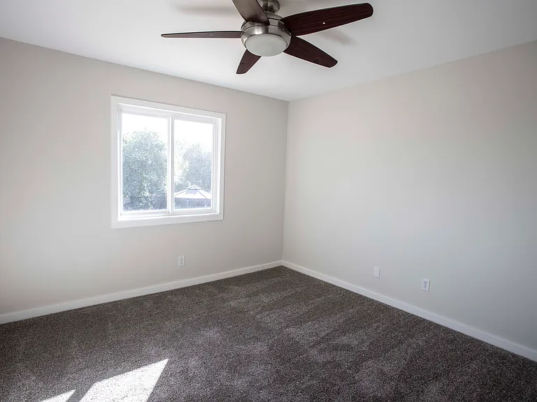 1761 S Henkel Cir — Photo 12