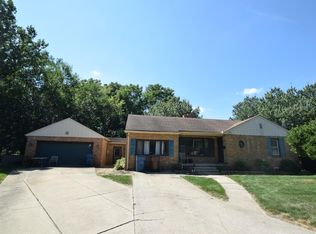 106 E Westchester Ct, Chesterton, IN 46304