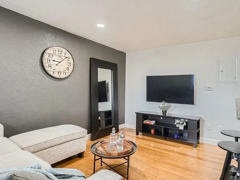 1 N Pearl St #303 — Photo 6