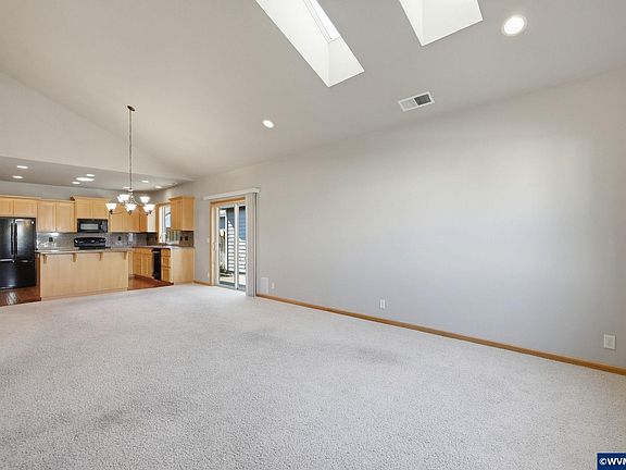 5th image of 2030 Lakeland Way
