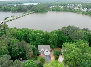 14316 Cove Ridge Ter, Midlothian, VA 23112