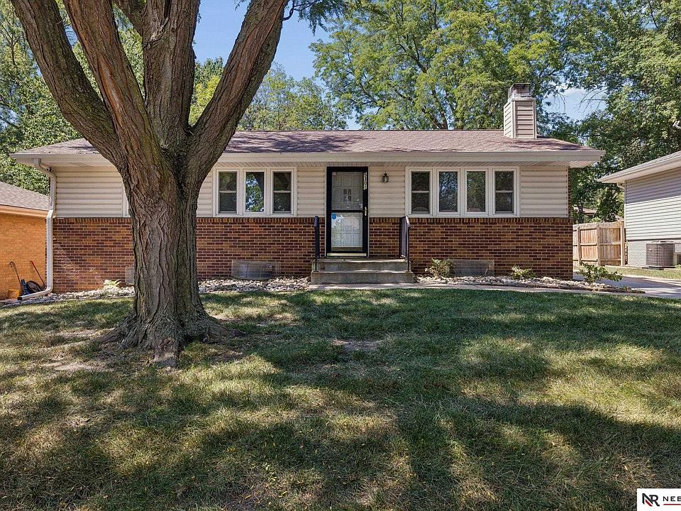 1st image of 5301 S 52nd St