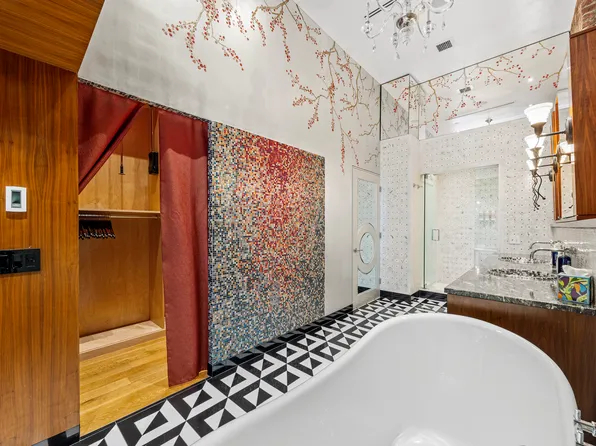 10 East 14th Street image 35 of 55