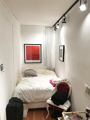 Rented by R New York | media 6