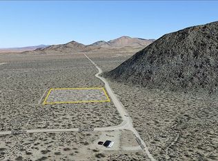 11719 Rillito Rd, Yucca, AZ 86438