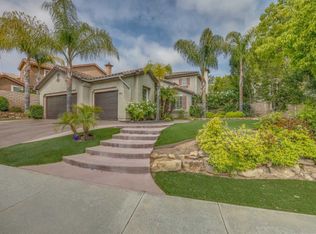 486 Canyon Crest Dr, Simi Valley, CA 93065