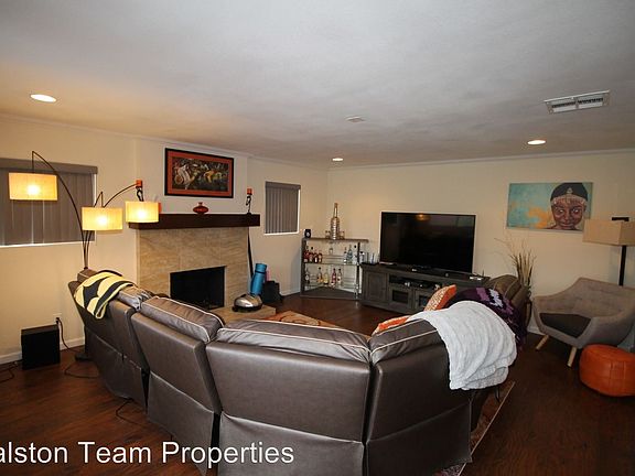5th image of 8597 Noeline Ave
