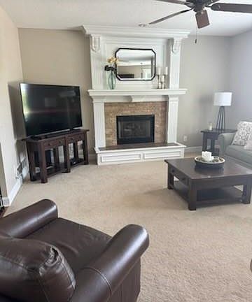 5th image of 1906 W Kiera Cir