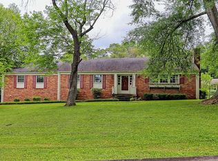 916 Camellia Dr, Columbia, TN 38401