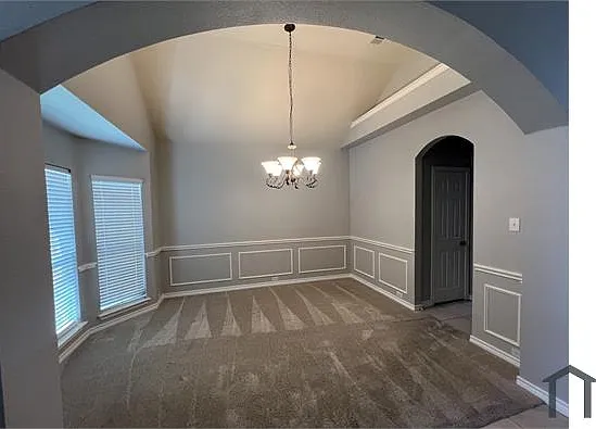 10236 Ferry Farm Ln — Photo 6