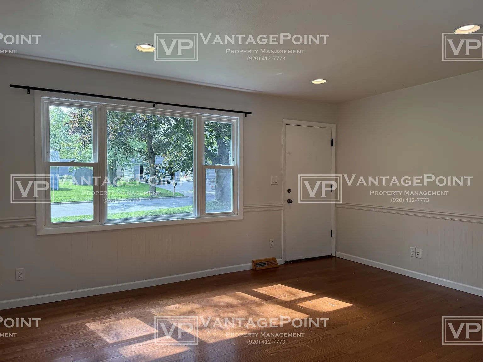 509 Clover Lane - 1 — Photo 2